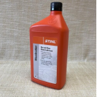 STIHL Woodcutter Bar and Chain Oil 1 QT Image 1