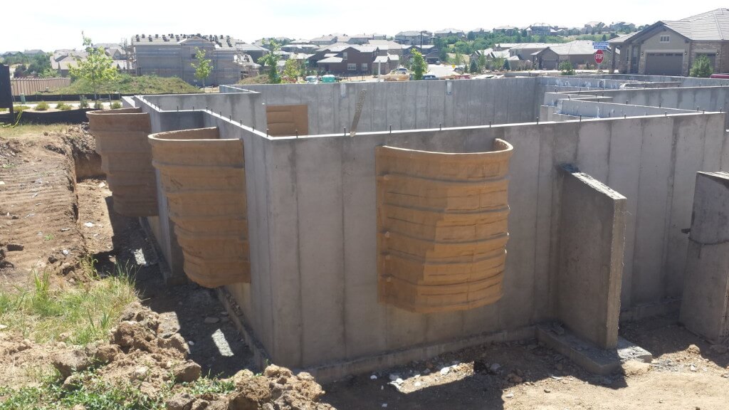 Rockwell 66 Series Elite Tan Window Well 72" Image 4