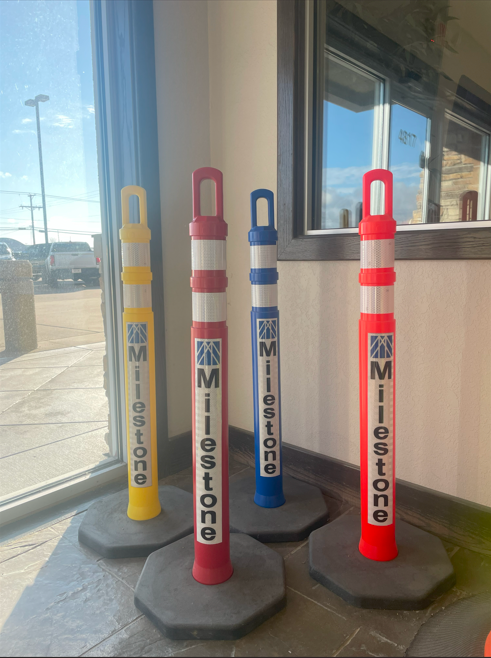 JBC 42" Safety Arch Top Traffic Delineator Post Kit - Blue Post + 12 LBS Base Image 2