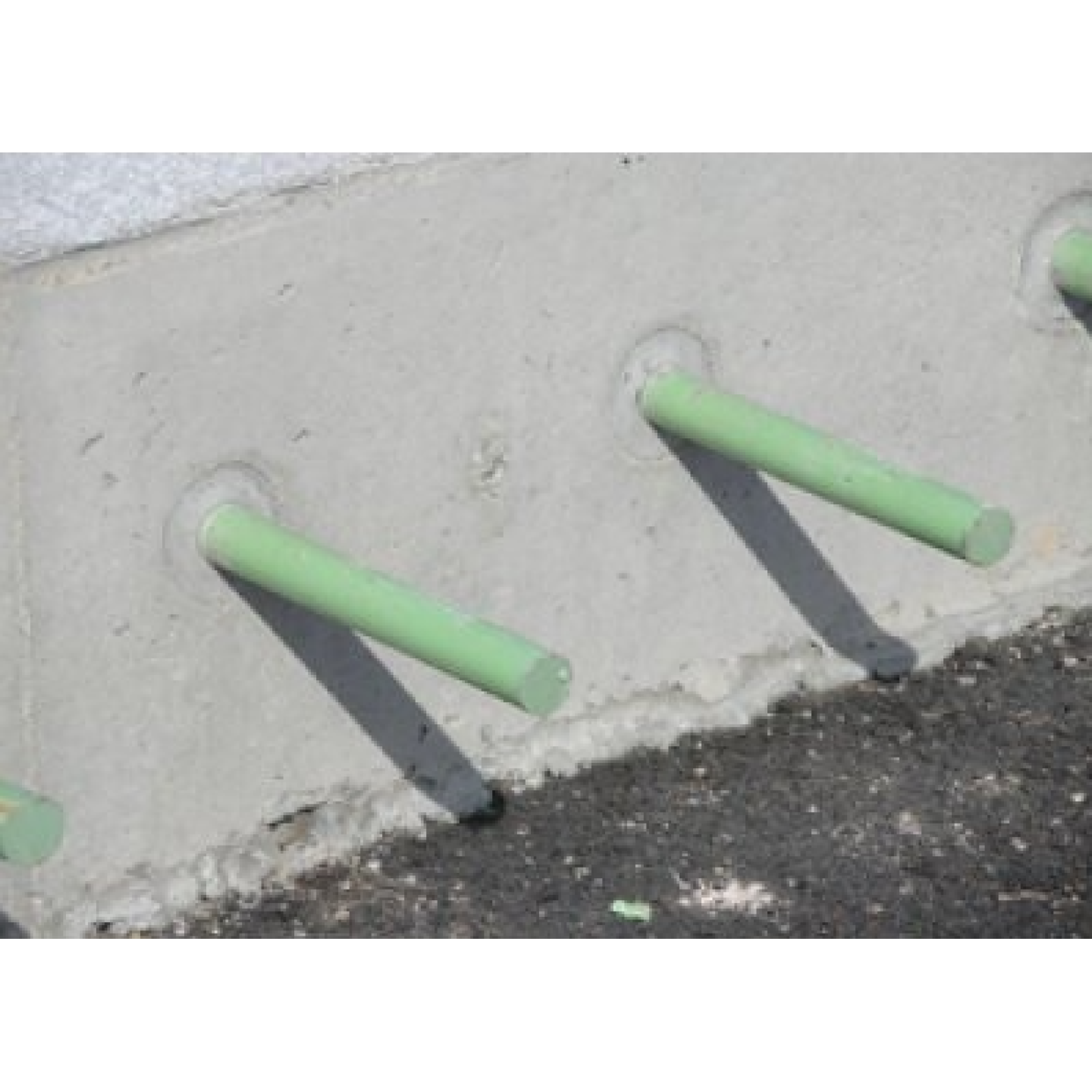 1-1/4" x 18" Smooth Dowel, Epoxy Coated Image 1